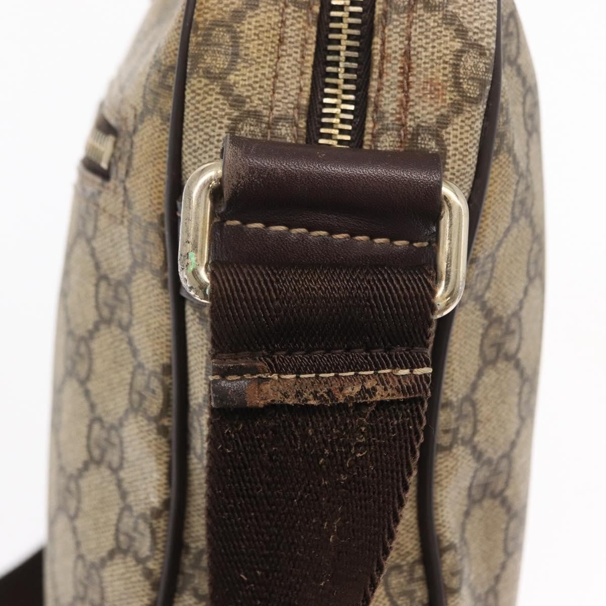 Gucci Front Zip Messenger Gg Coated Canvas Beige Canvas Shoulder Bag Bag (Pre-Owned)