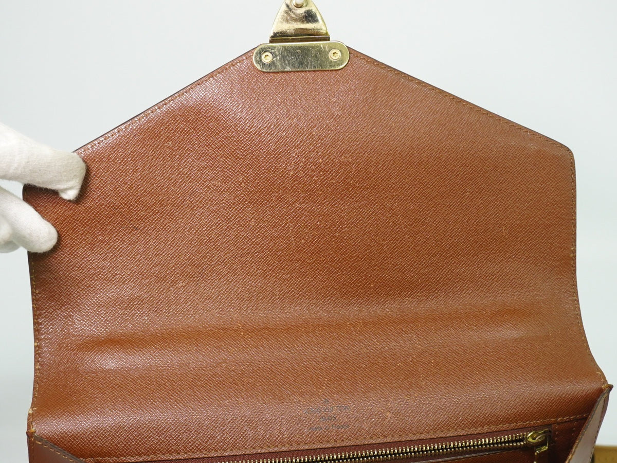 Louis Vuitton Monceau Monogram Canvas Brown Canvas Handbag (Pre-Owned)