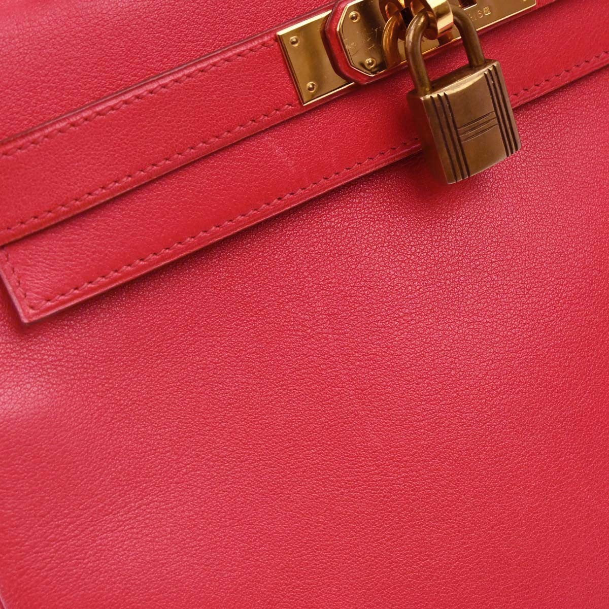 Hermes Kelly Red Evercalf With Gold Hardware Red Leather Handbag (Pre-Owned)
