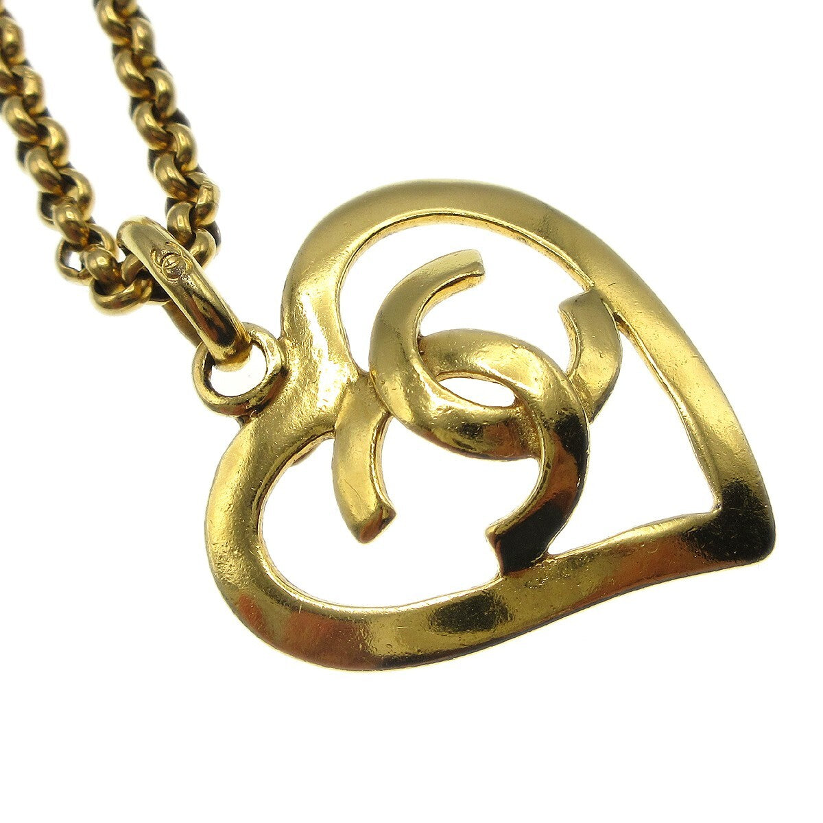 Chanel Cc Heart Pendant Metal Gold Gold_Plated Necklace Jewelry (Pre-Owned)