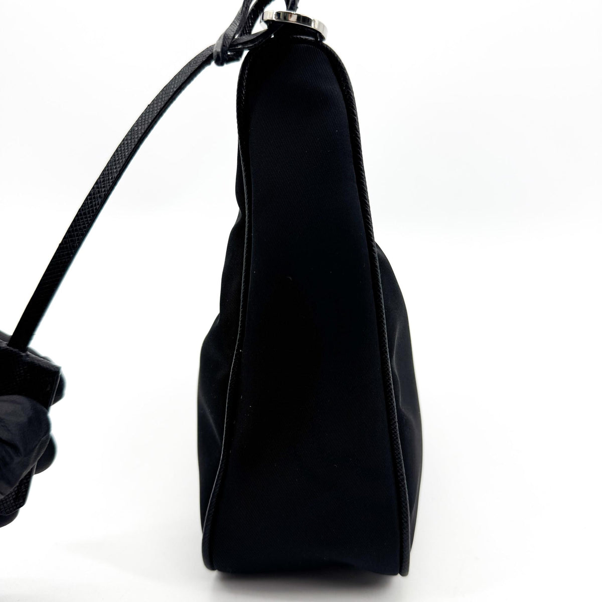 Prada Re-Edition 2005 Hobo Tessuto With Saffiano Leather Black Nylon Shoulder Bag Bag (Pre-Owned)
