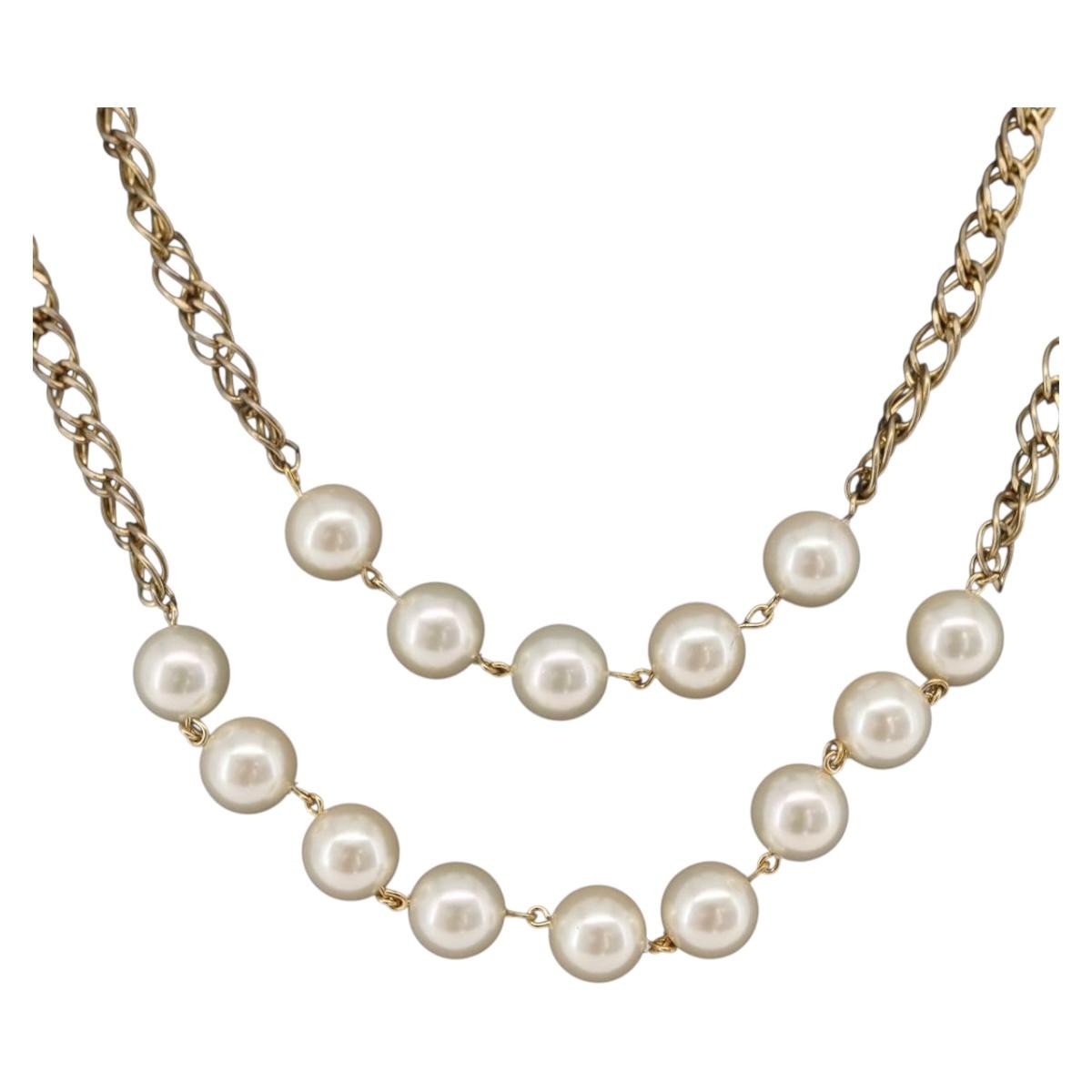 Chanel Vintage Double Pearl Station Long Chain Metal And Faux Pearls Gold Gold_Plated Necklace Jewelry (Pre-Owned)