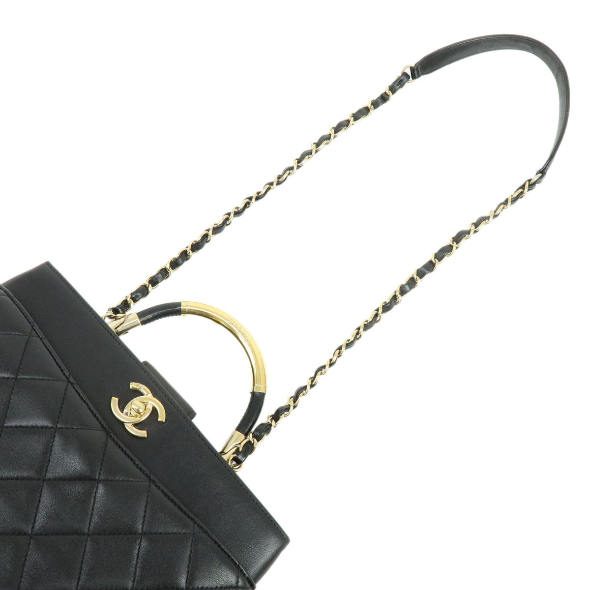 Chanel Filigree Turn-Lock Quilted Lambskin Black Leather Handbag (Pre-Owned)