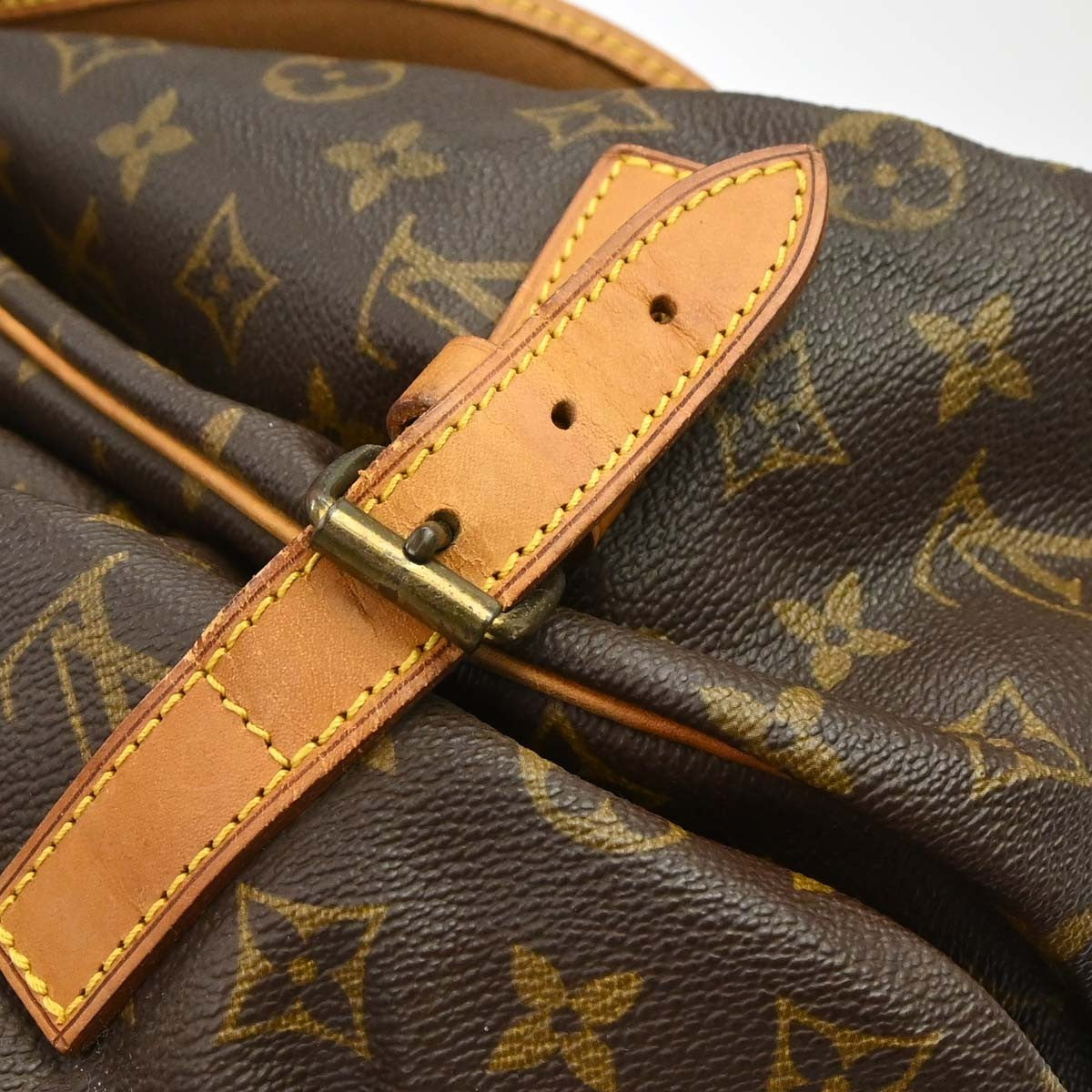 Louis Vuitton Saumur Monogram Canvas Brown Canvas Shoulder Bag Bag (Pre-Owned)