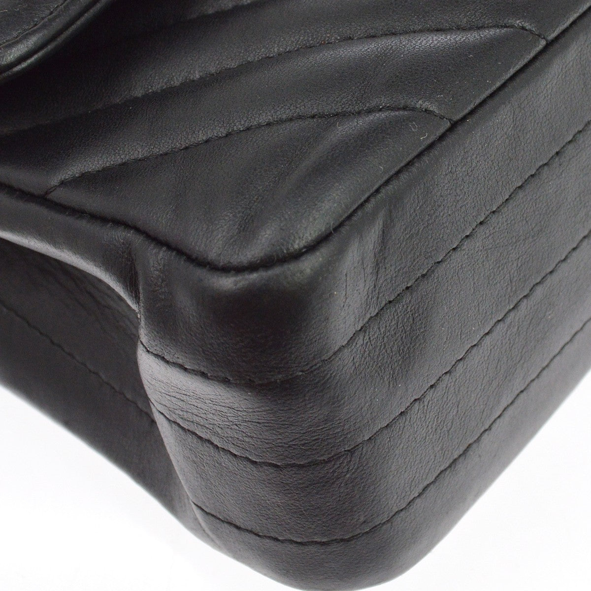 Chanel Classic Double Flap Quilted Lambskin Black Leather Handbag (Pre-Owned)