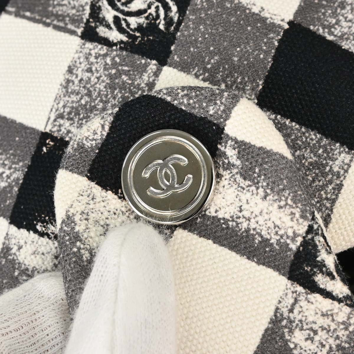 Chanel Weekender Gingham Print Canvas Black Canvas Tote Bag Bag (Pre-Owned)