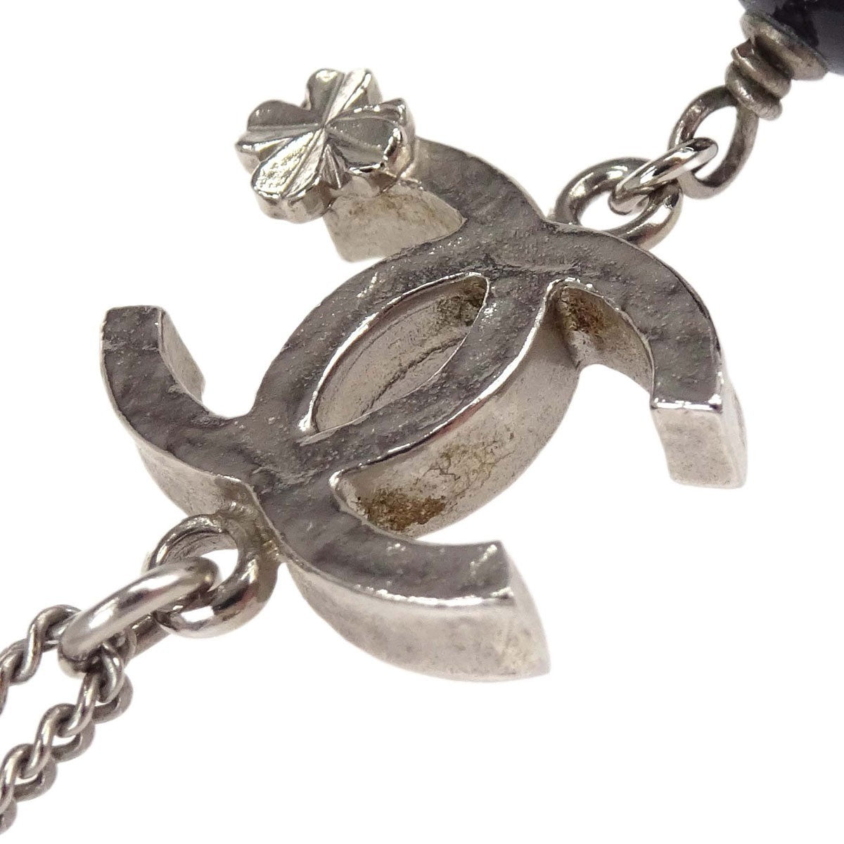 Chanel Cc Clover Pendant Chain Metal With Enamel Silver Silver_Plated Necklace Jewelry (Pre-Owned)