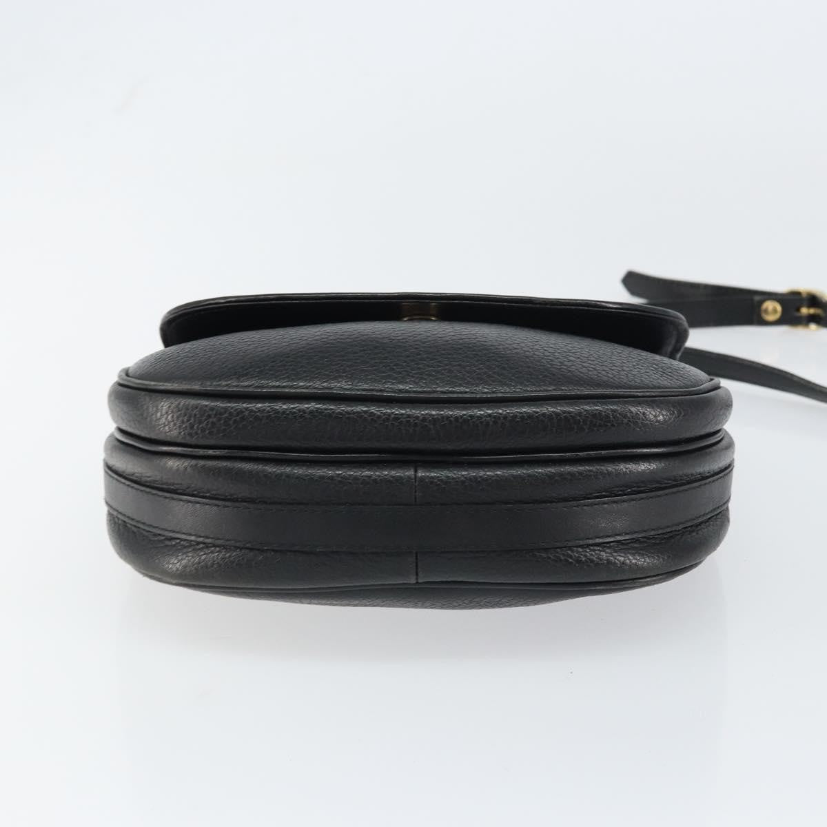 Burberry Vintage Leather Black Leather Shoulder Bag Bag (Pre-Owned)