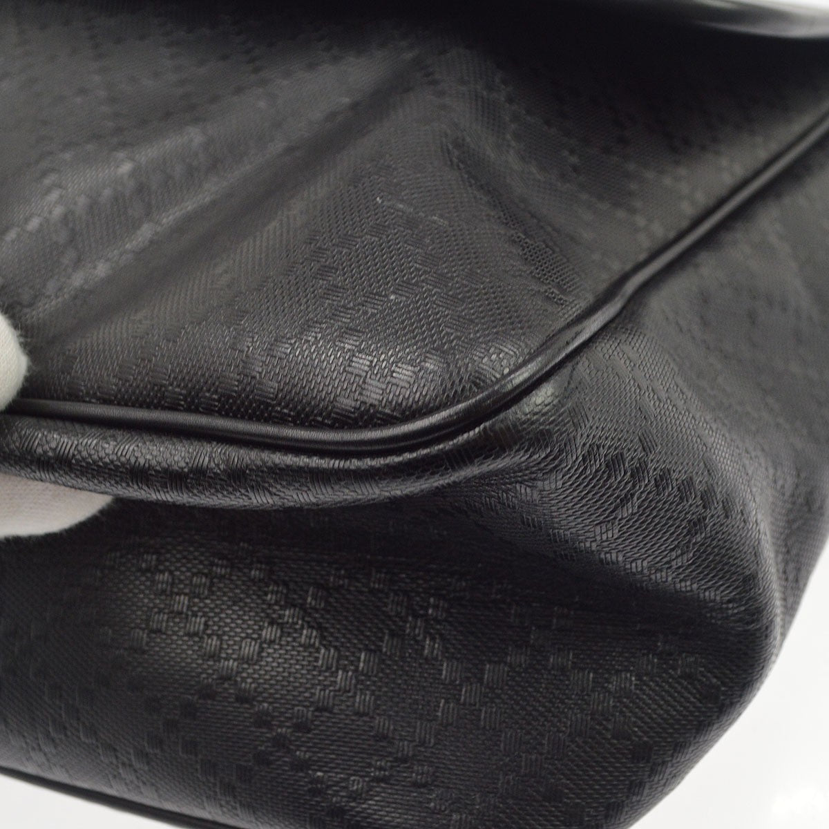 Gucci Lux Flap Messenger Diamante Leather Black Leather Shoulder Bag Bag (Pre-Owned)