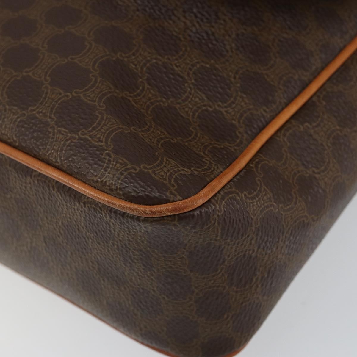 Celine Vintage Macadam Circle Logo Canvas And Leather Brown Canvas Shoulder Bag Bag (Pre-Owned)