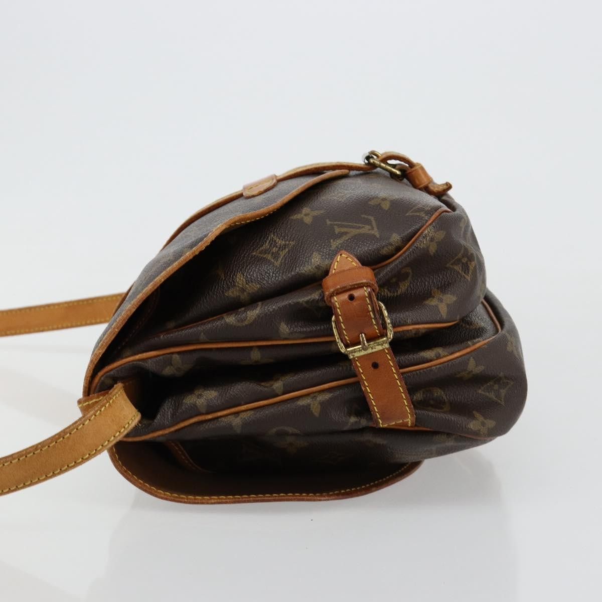 Louis Vuitton Saumur Monogram Canvas Brown Canvas Shoulder Bag Bag (Pre-Owned)