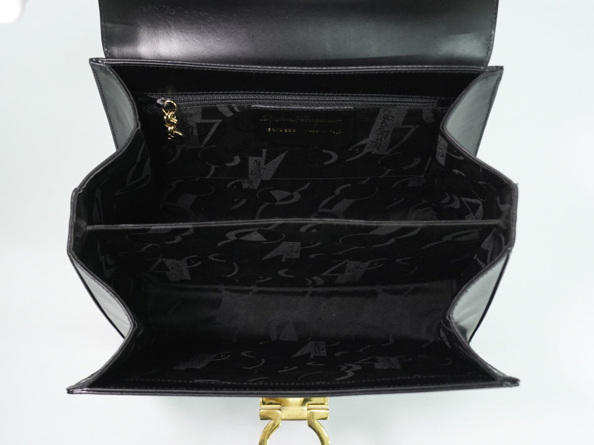 Salvatore Ferragamo Convertible Top Handle Leather Black Leather Handbag (Pre-Owned)