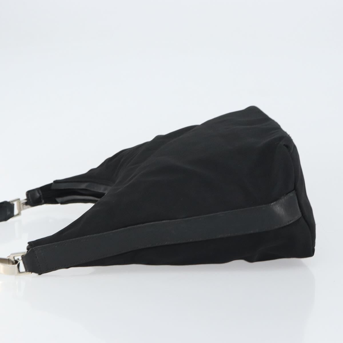 Gucci Zip Hobo Nylon Black Nylon Handbag (Pre-Owned)