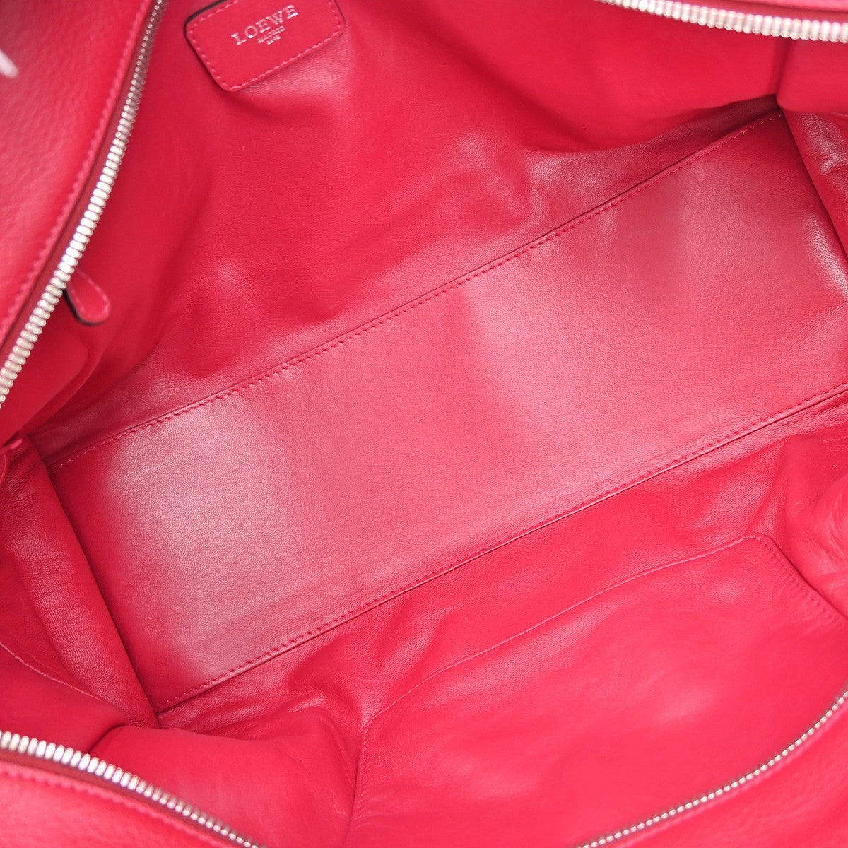 Loewe Amazona Leather Pink Leather Handbag (Pre-Owned)