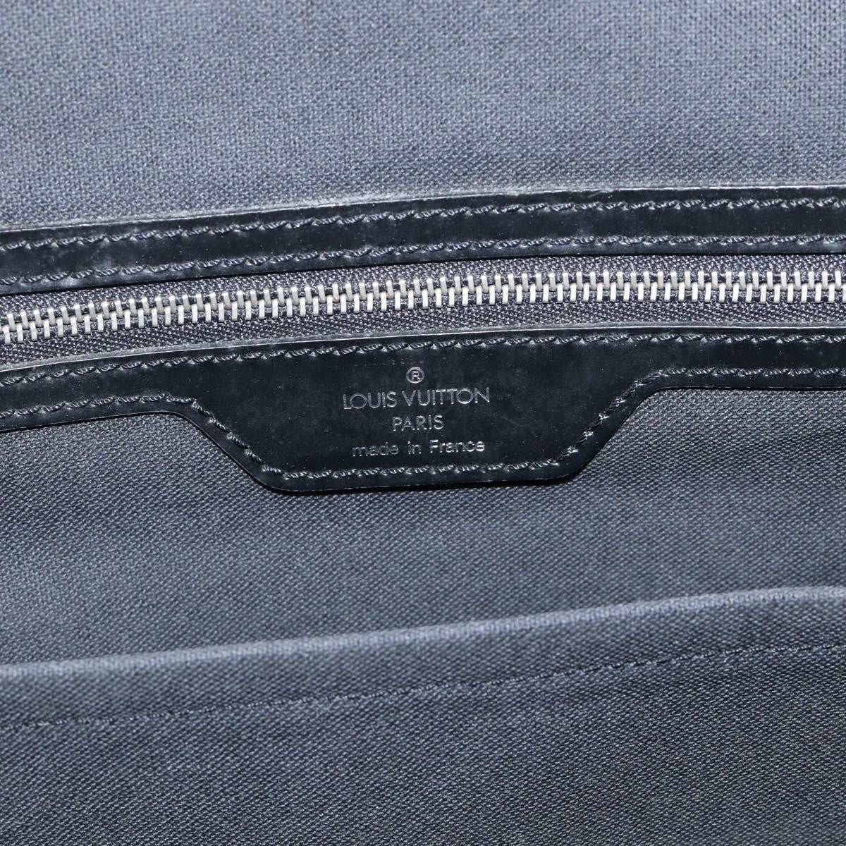 Louis Vuitton Taimyr Messenger Taiga Leather And Canvas Gray Leather Handbag (Pre-Owned)