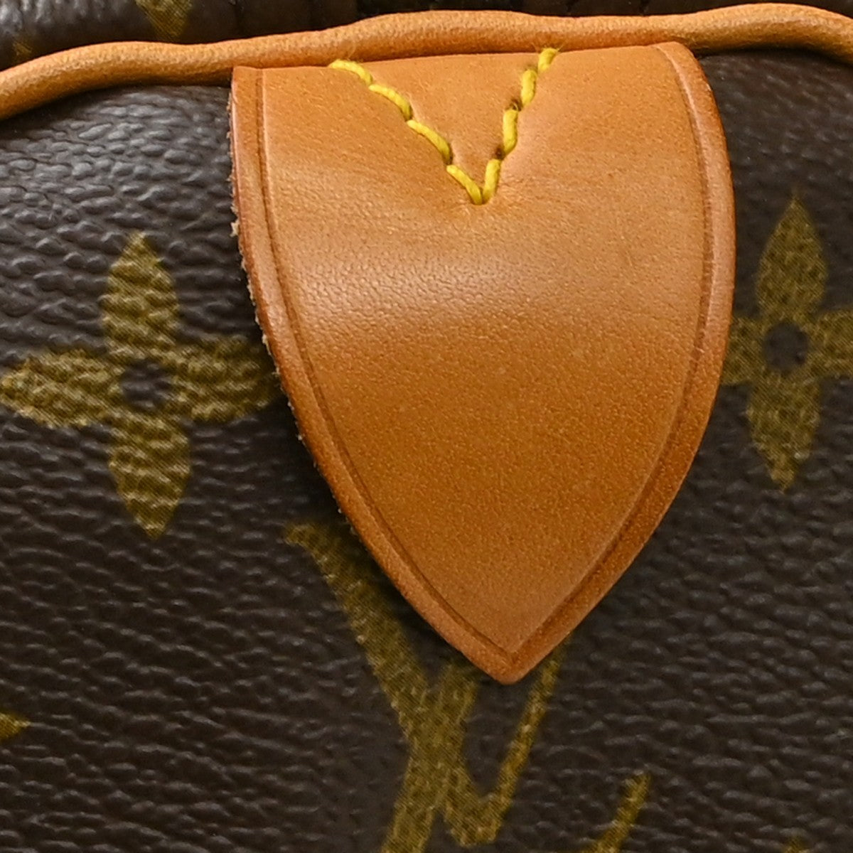 Louis Vuitton Keepall Monogram Canvas Brown Canvas Travel Bag Bag (Pre-Owned)