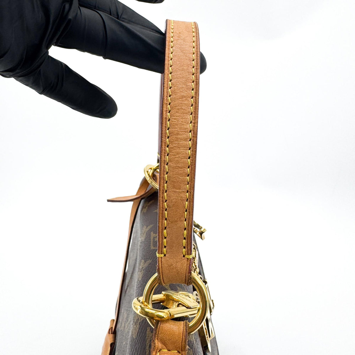 Louis Vuitton Cluny Top Handle Monogram Canvas Brown Canvas Handbag (Pre-Owned)
