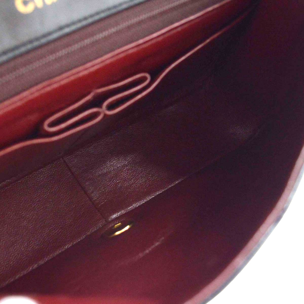 Chanel Vintage Full Flap Quilted Lambskin Black Leather Handbag (Pre-Owned)