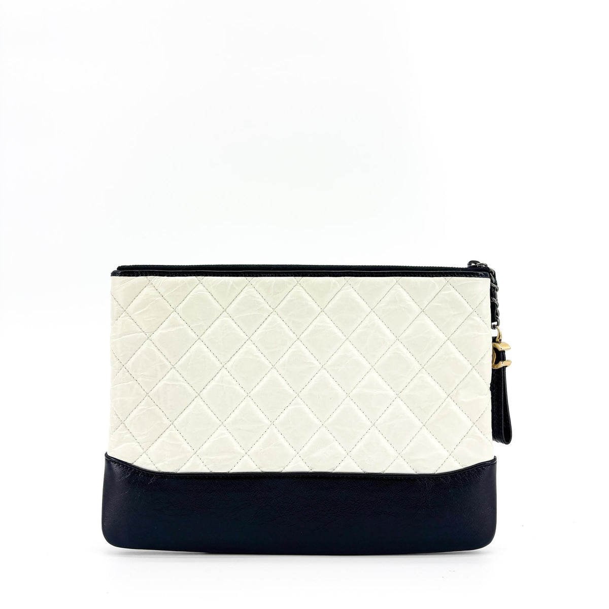 Chanel Gabrielle O Case Clutch Quilted Aged Calfskin Black Leather Clutche & Pouche Bag (Pre-Owned)