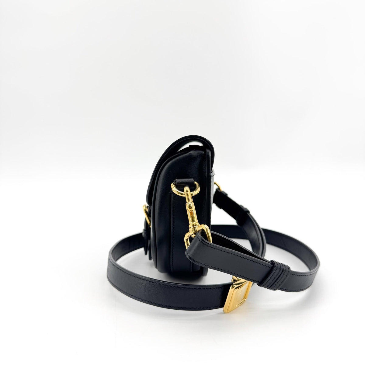 Christian Dior Bobby Flap Leather Black Calfskin Shoulder Bag Bag (Pre-Owned)