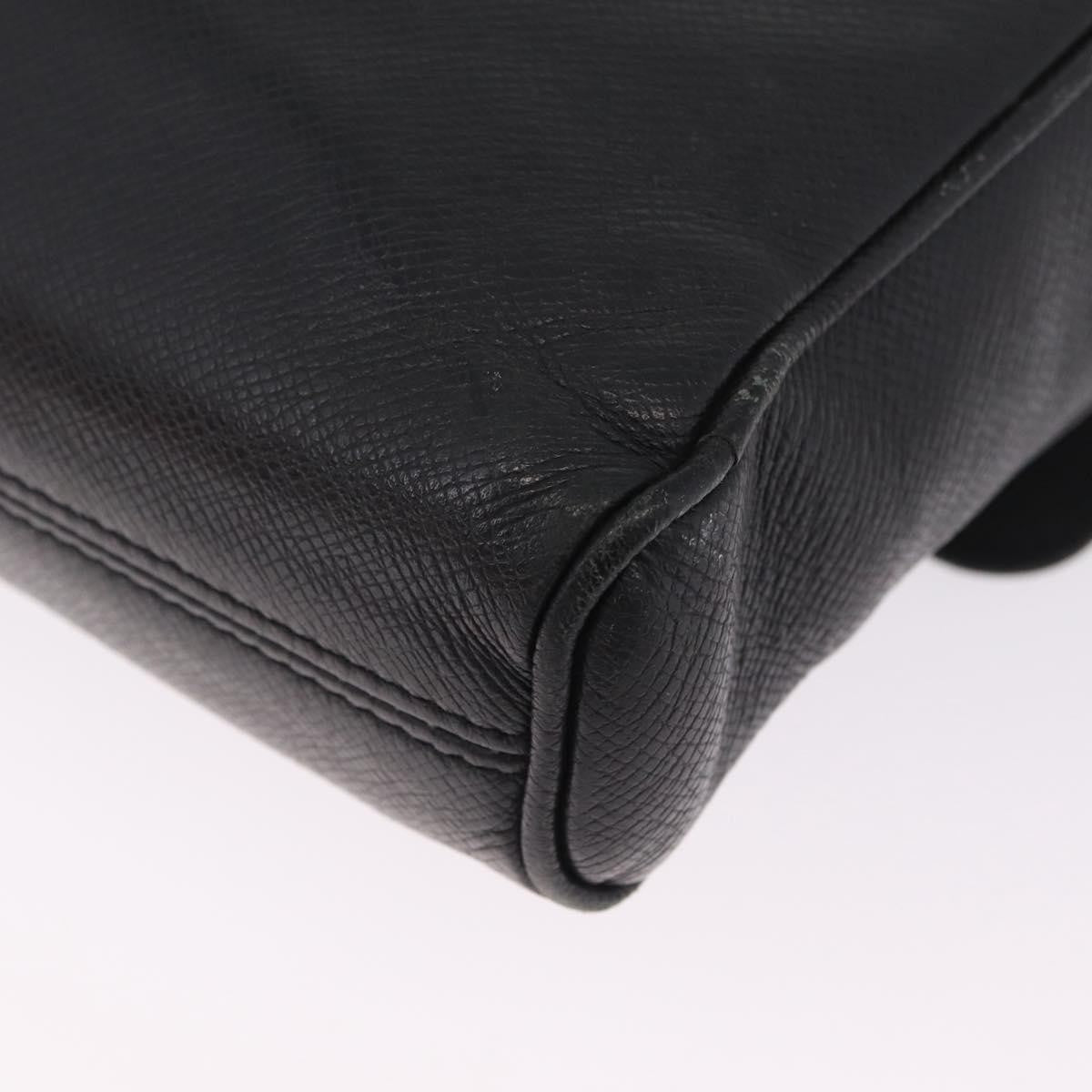 Louis Vuitton Alex Messenger Taiga Leather Black Leather Handbag (Pre-Owned)