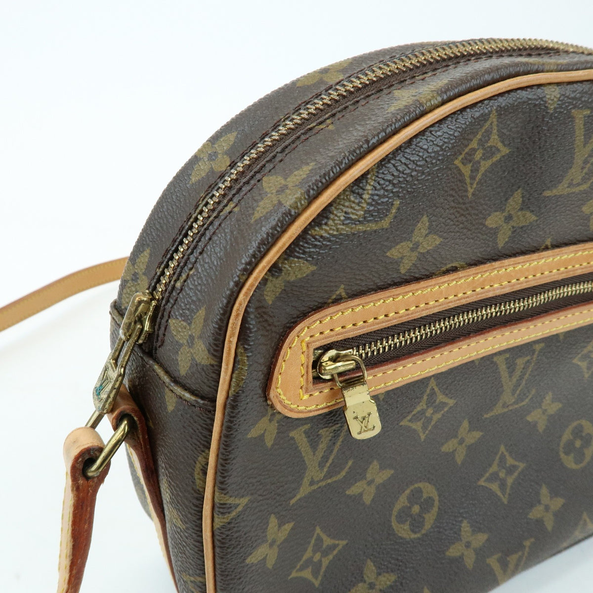 Louis Vuitton Senlis Monogram Canvas Brown Canvas Shoulder Bag Bag (Pre-Owned)