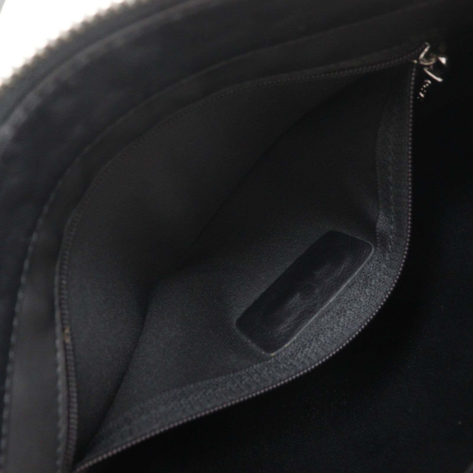Loewe Repeat Anagram Canvas Black Canvas Shoulder Bag Bag (Pre-Owned)