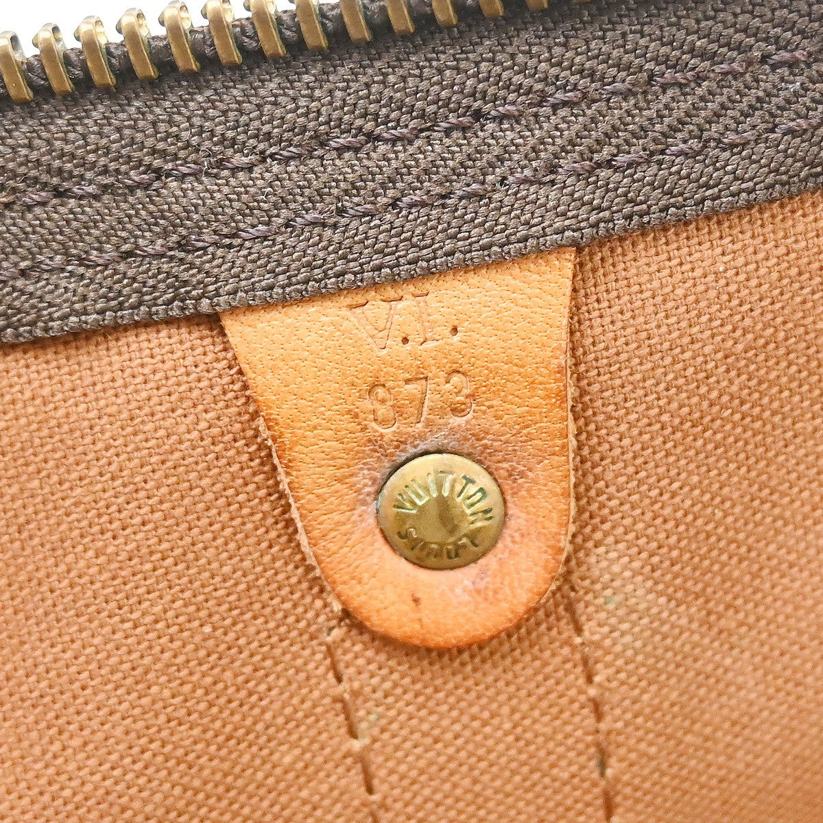 Louis Vuitton Keepall Monogram Canvas Brown Canvas Travel Bag Bag (Pre-Owned)