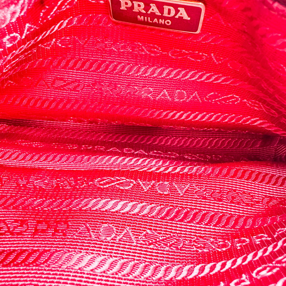 Prada Zip Saffiano Leather Red Leather Shoulder Bag Bag (Pre-Owned)