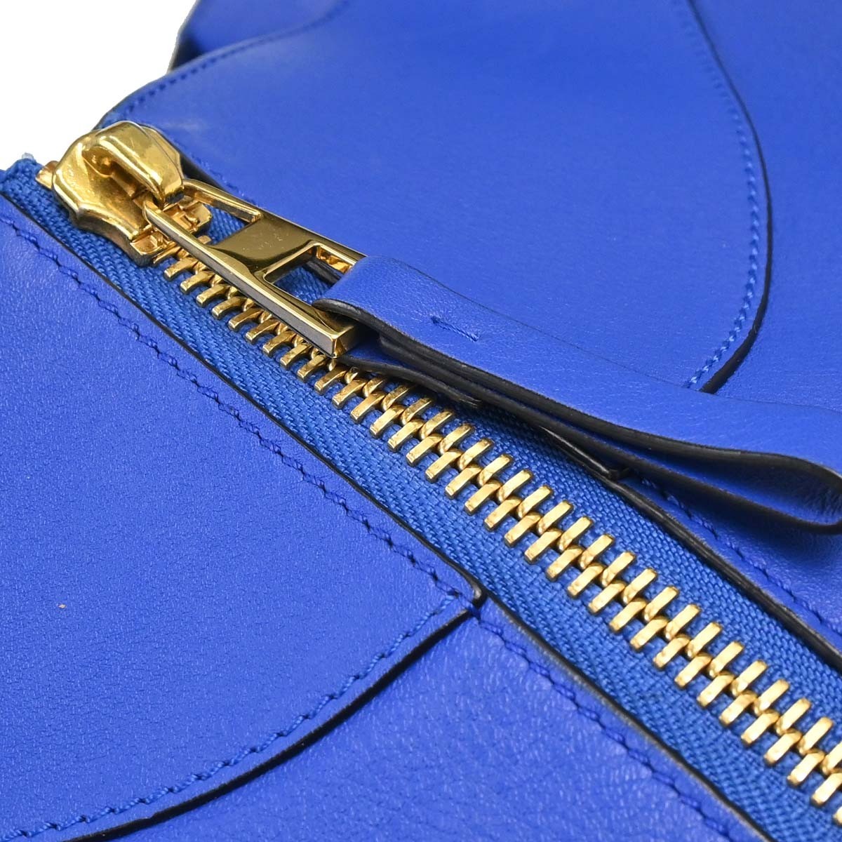 Loewe Hammock Leather Blue Leather Handbag (Pre-Owned)