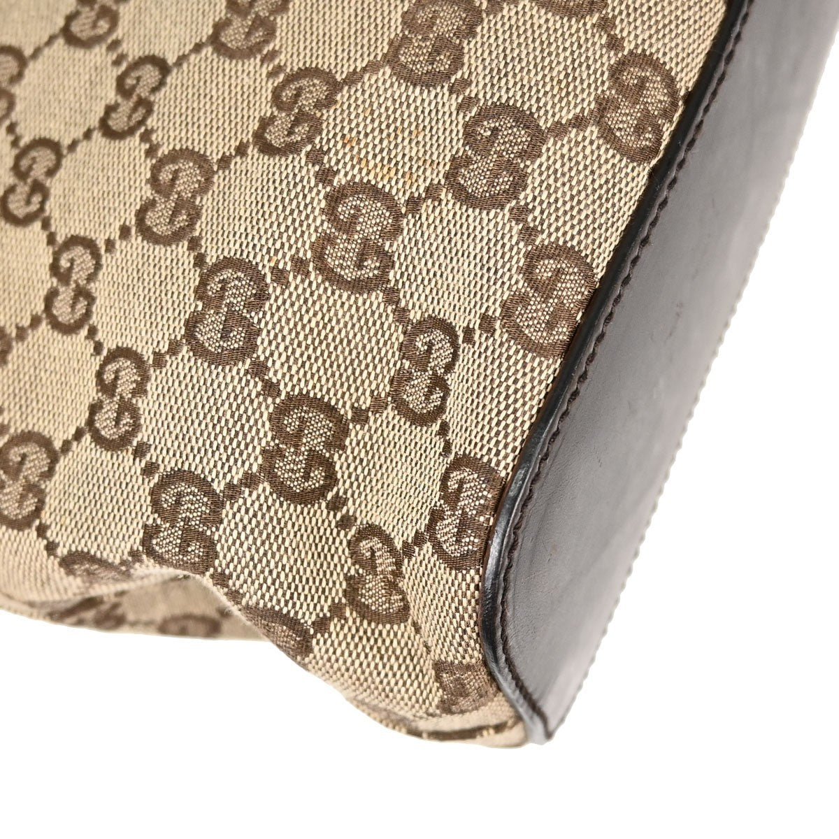 Gucci Flap Card Case Apple Print Gg Coated Canvas None Beige Canvas Card Holders Accessory (Pre-Owned)