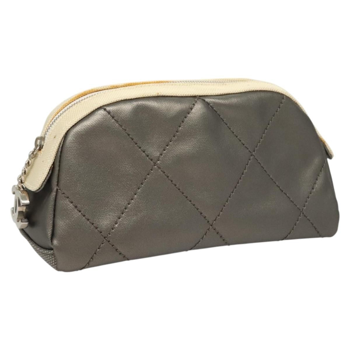 Chanel Vintage Clutch Leather Gray Leather Clutche & Pouche Bag (Pre-Owned)