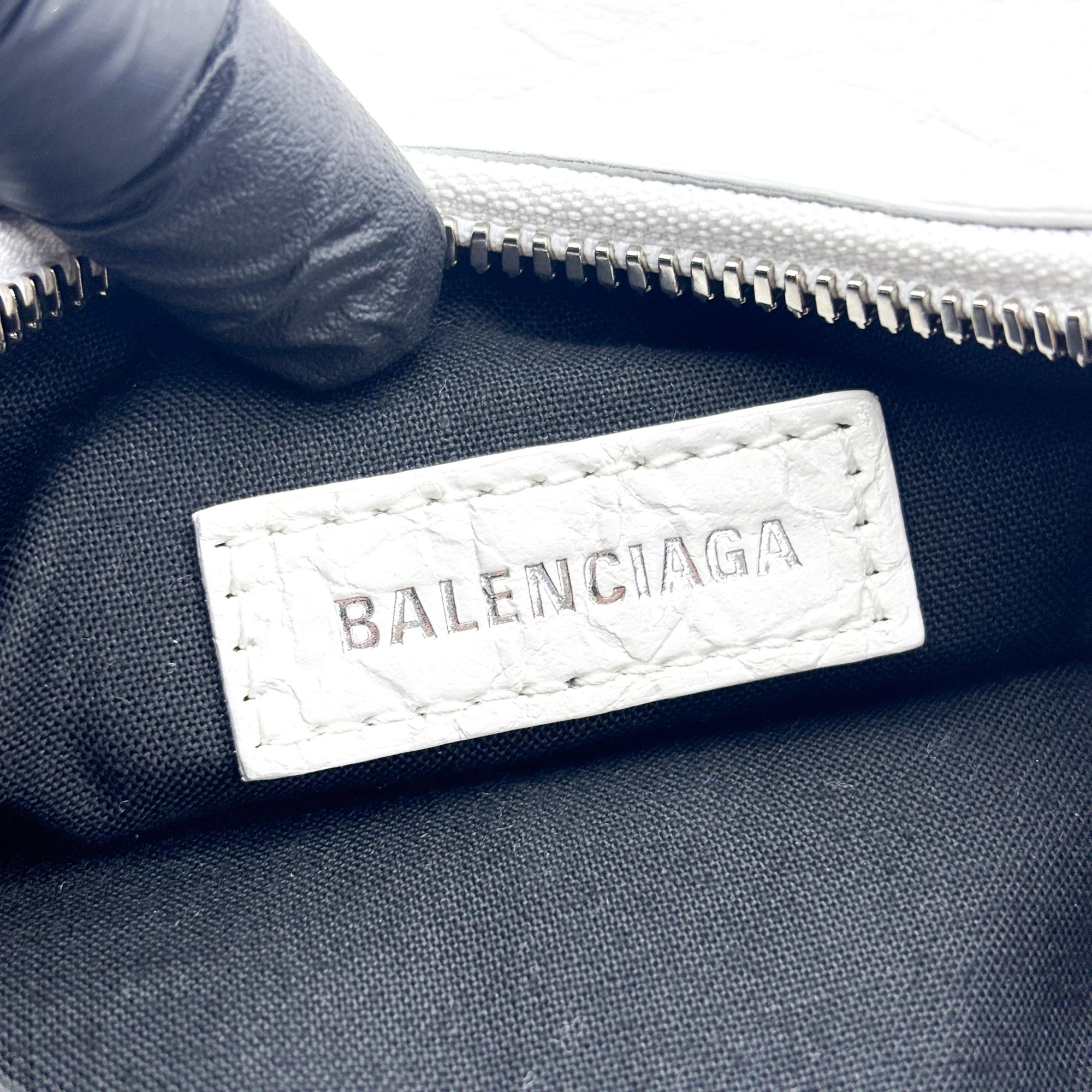 Balenciaga Le Cagole Giant Spikes Leather White Leather Shoulder Bag Bag (Pre-Owned)