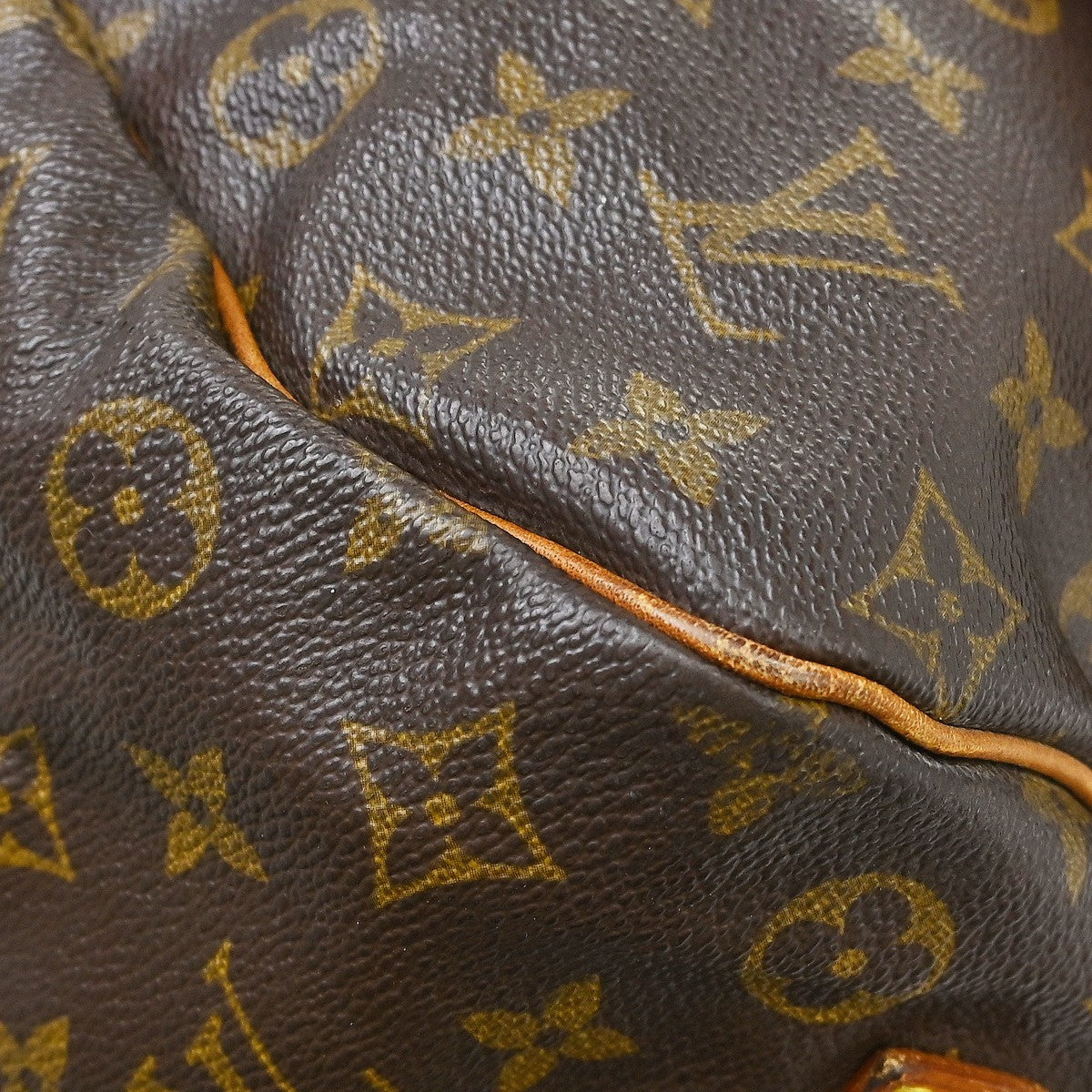Louis Vuitton Saumur Monogram Canvas Brown Canvas Shoulder Bag Bag (Pre-Owned)