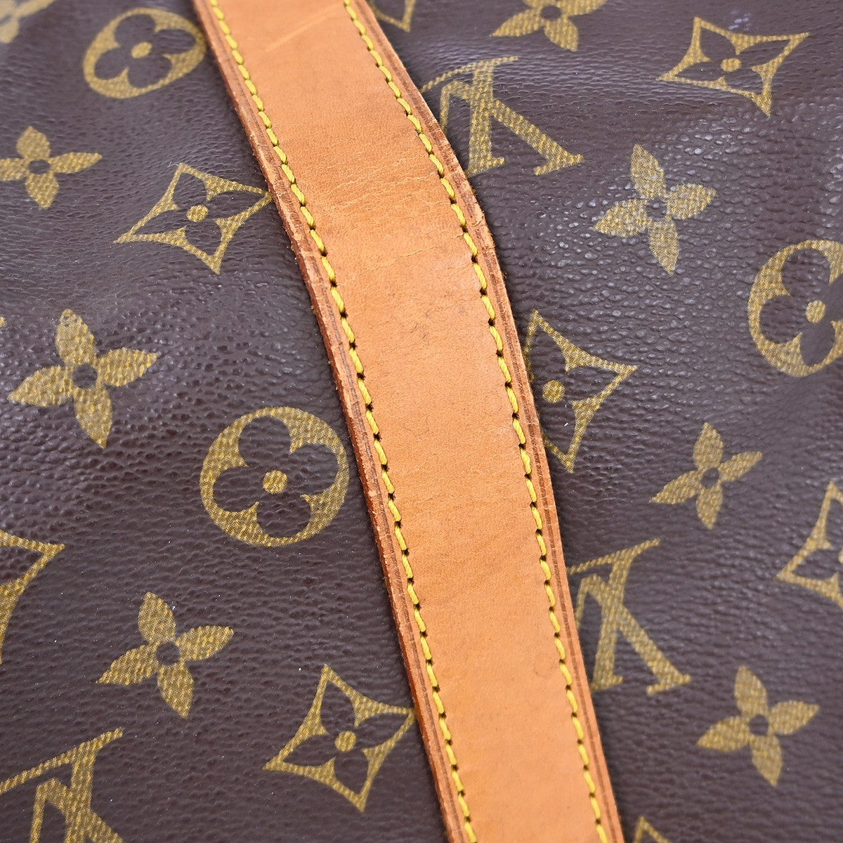 Louis Vuitton Keepall Bandoulière Monogram Brown Canvas Travel Bag Bag (Pre-Owned)