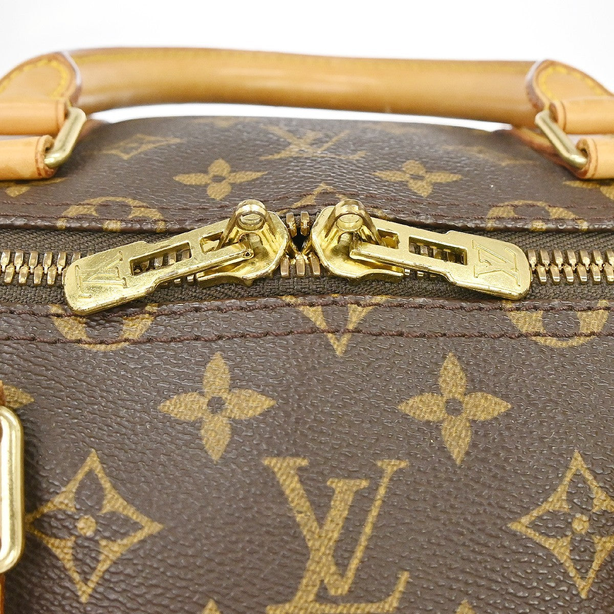 Louis Vuitton Keepall Monogram Canvas Brown Canvas Travel Bag Bag (Pre-Owned)