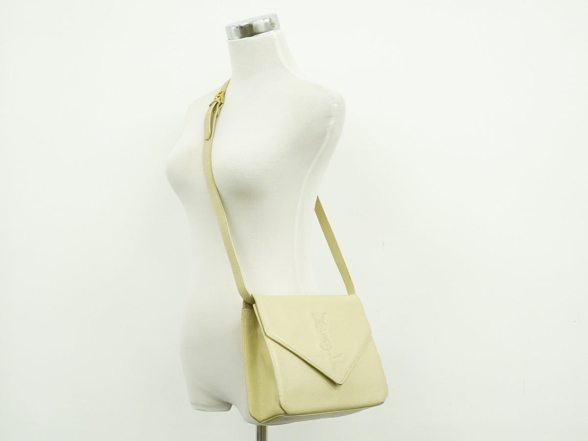 Saint Laurent Uptown Leather Beige Leather Crossbody Bag Bag (Pre-Owned)
