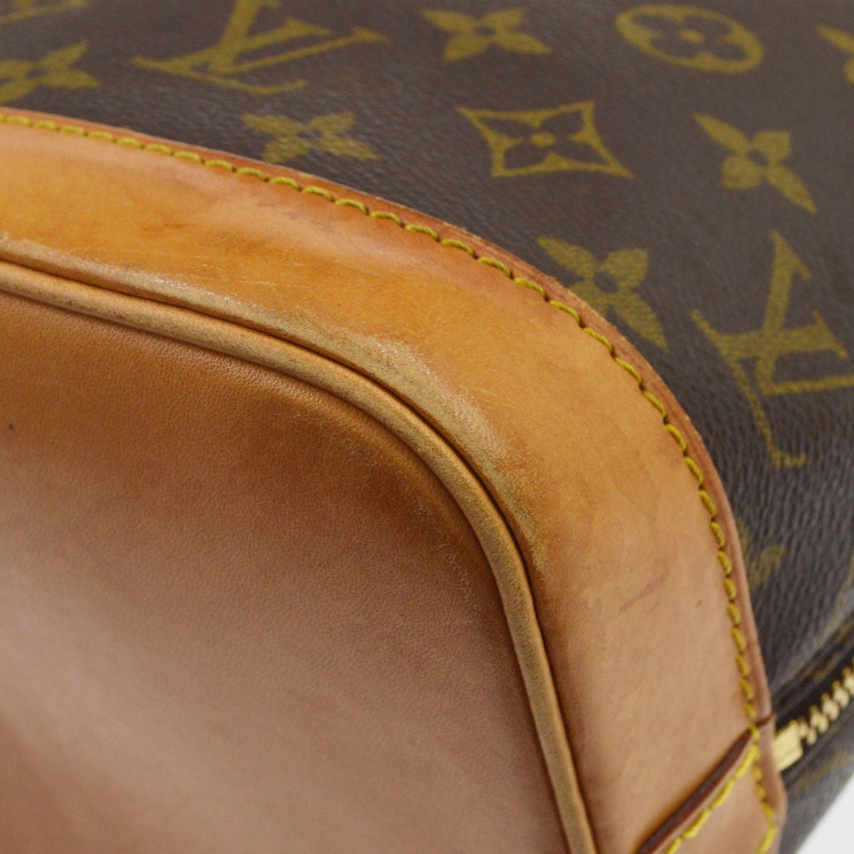 Louis Vuitton Alma Monogram Canvas Brown Canvas Handbag (Pre-Owned)