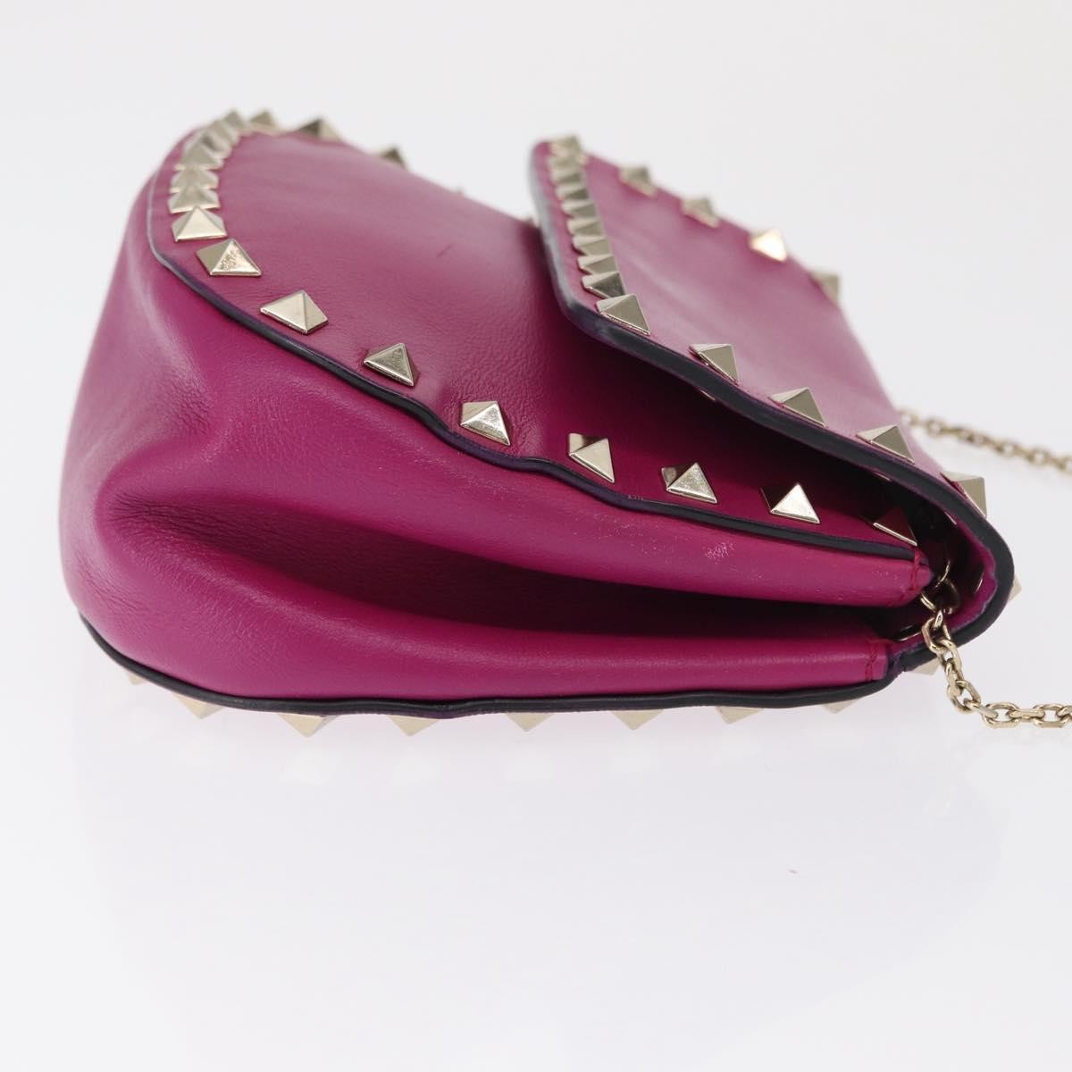 Valentino Garavani Rockstud Saddle Leather Pink Leather Clutche & Pouche Bag (Pre-Owned)