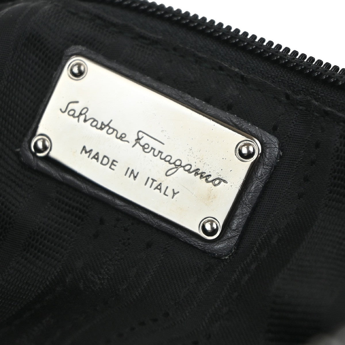 Salvatore Ferragamo Bonaria Satchel Leather Gray Leather Handbag (Pre-Owned)
