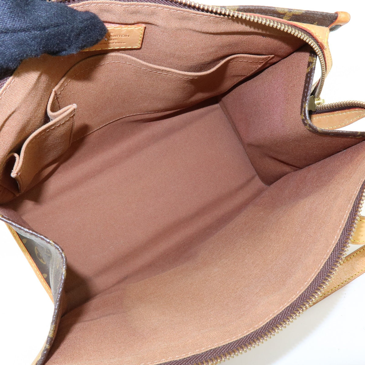 Louis Vuitton Popincourt Monogram Canvas Brown Canvas Shoulder Bag Bag (Pre-Owned)