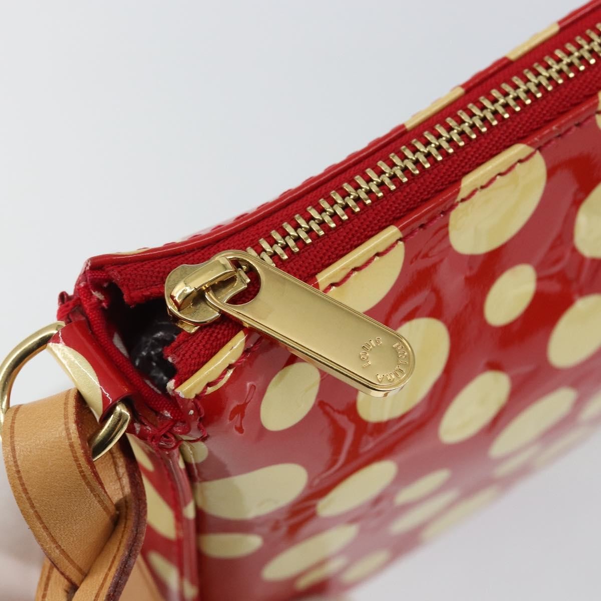 Louis Vuitton Pochette Accessoires Yayoi Kusama Painted Dots Monogram Vernis Red Patent_Leather Clutche & Pouche Bag (Pre-Owned)