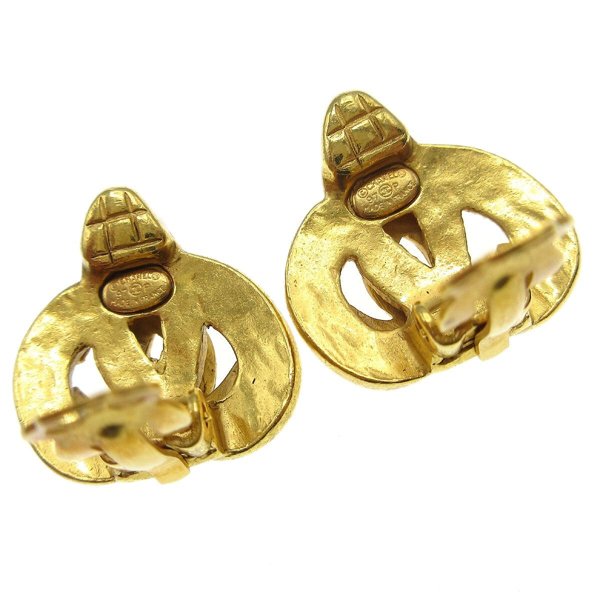 Chanel Vintage Cc Heart Clip-On Metal Gold Gold_Plated Earrings Jewelry (Pre-Owned)
