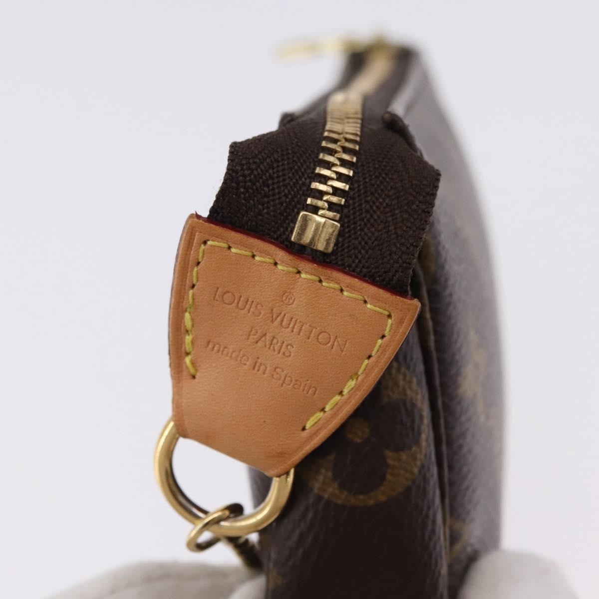 Louis Vuitton Mini Pochette Accessoires Canvas Brown Canvas Clutche & Pouche Bag (Pre-Owned)
