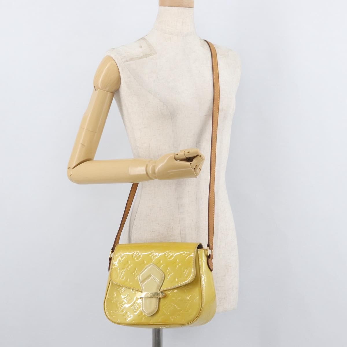 Louis Vuitton Bellflower Monogram Vernis Yellow Patent_Leather Shoulder Bag Bag (Pre-Owned)