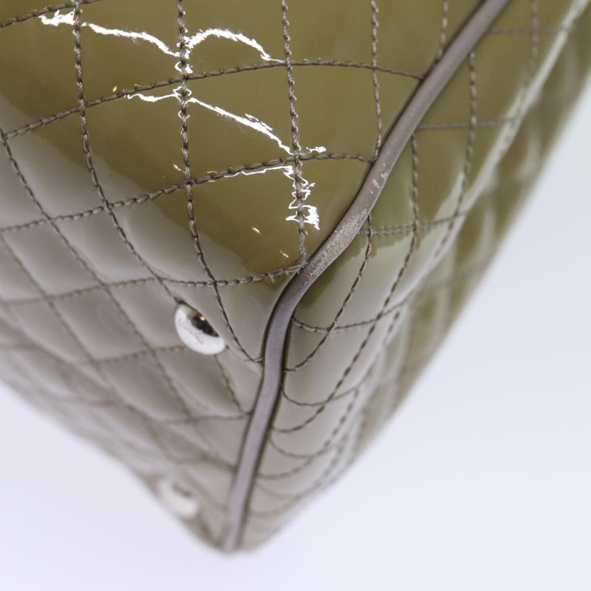 Salvatore Ferragamo Vala Patent Leather Beige Patent_Leather Handbag (Pre-Owned)