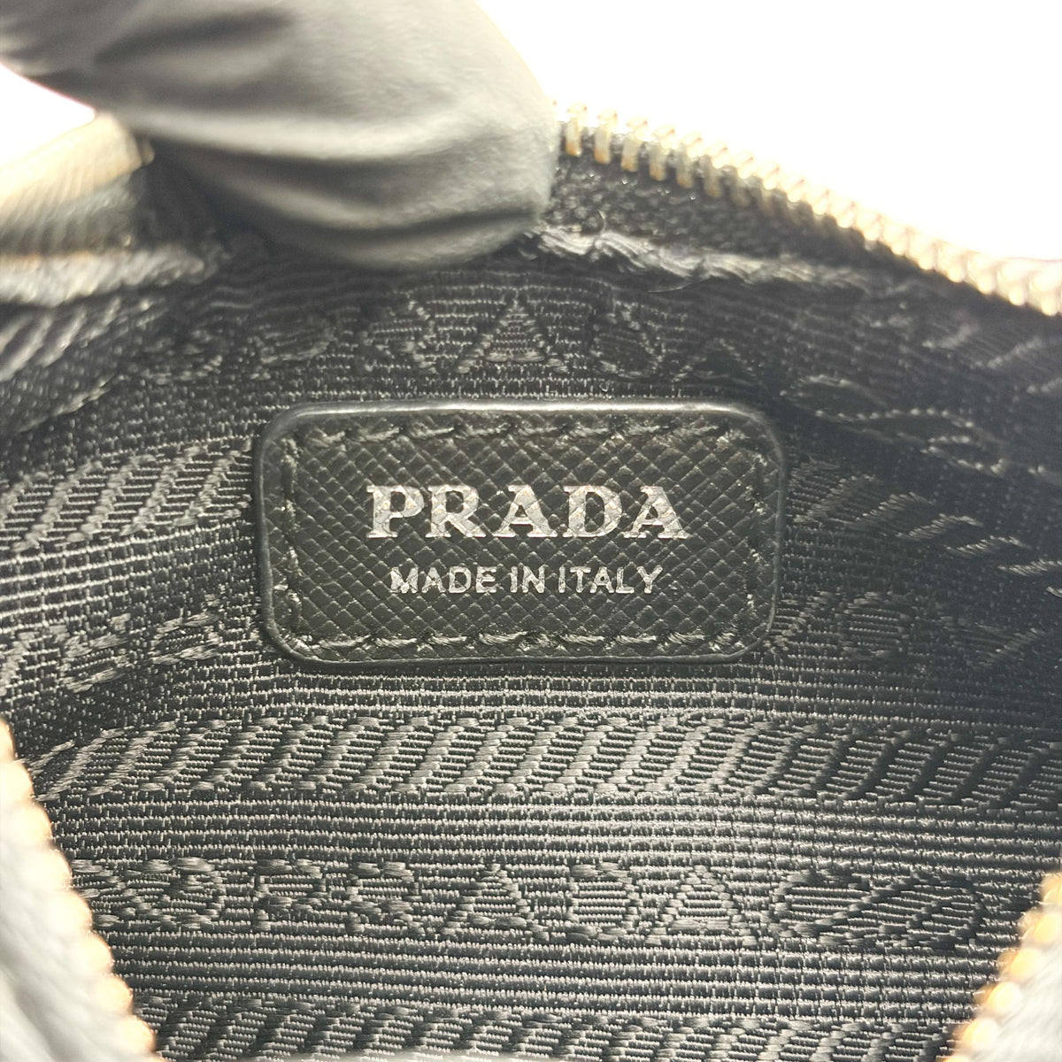 Prada Re-Edition Tessuto Black Nylon Shoulder Bag Bag (Pre-Owned)