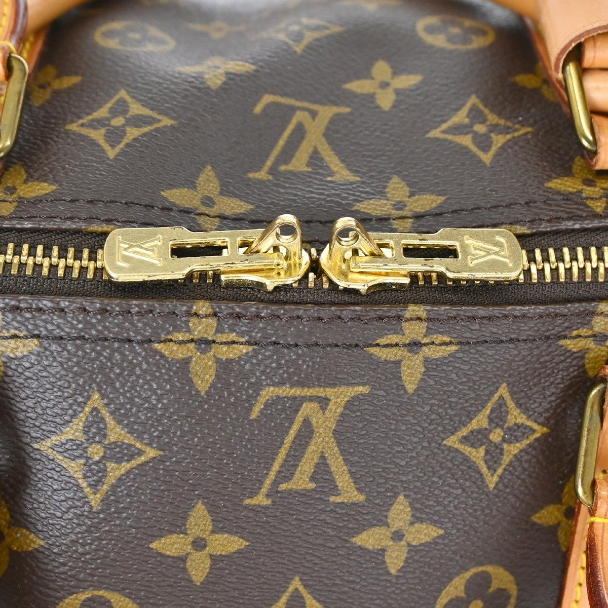 Louis Vuitton Keepall Monogram Brown Canvas Travel Bag Bag (Pre-Owned)