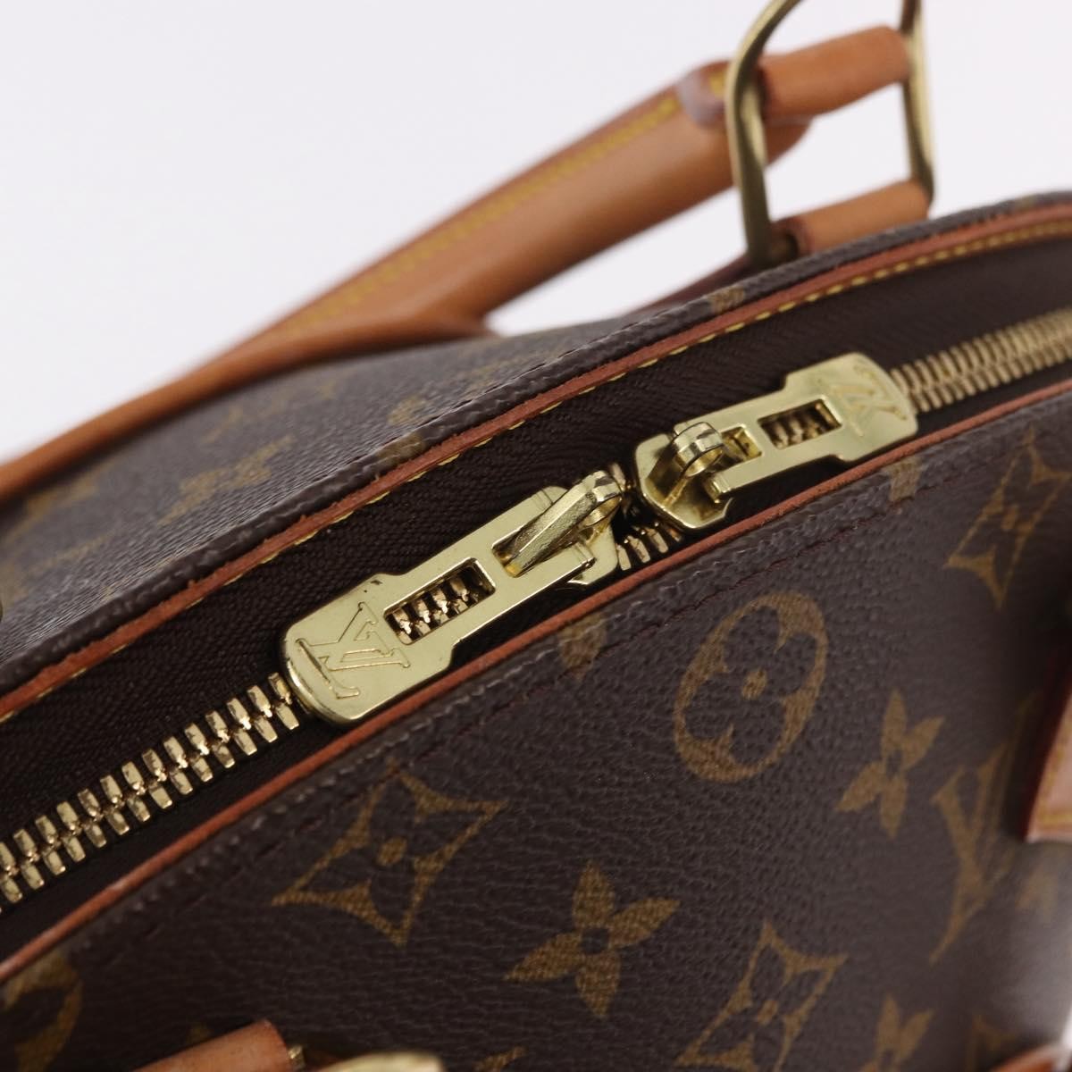 Louis Vuitton Ellipse Monogram Canvas Brown Canvas Handbag (Pre-Owned)