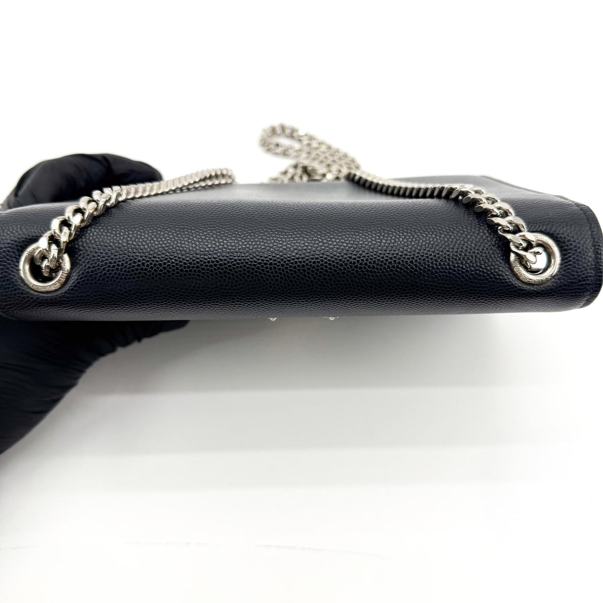 Saint Laurent Classic Monogram Grainy Leather Black Leather Crossbody Bag Bag (Pre-Owned)